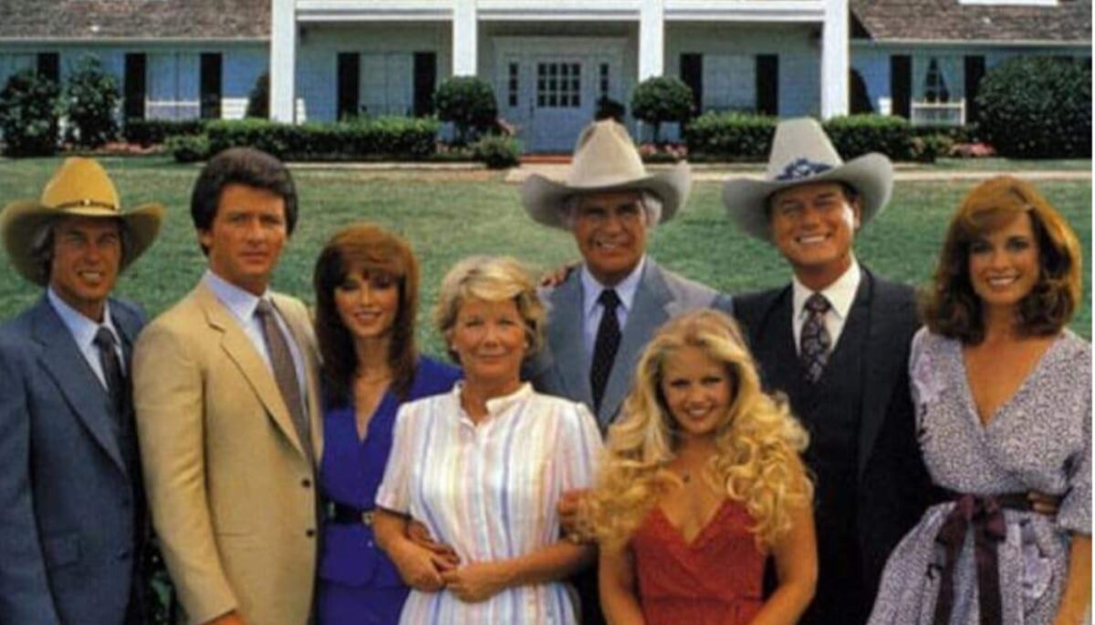 Doliu la Hollywood! O actriță celebră din serialul Dallas s-a stins din viață la vârsta de 77 de ani