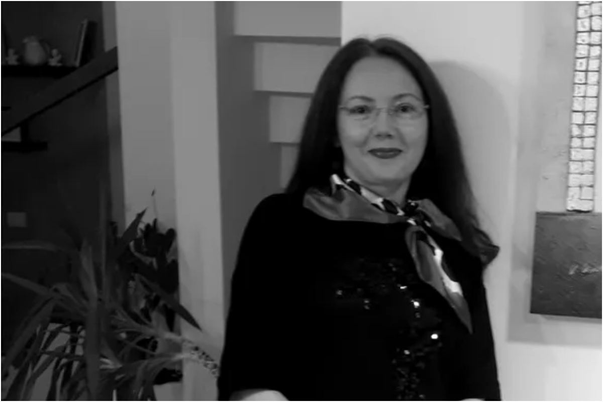 Cristina a plecat în vacanță, în Italia, şi nu s-a mai întors. A căzut din picioare şi a murit!