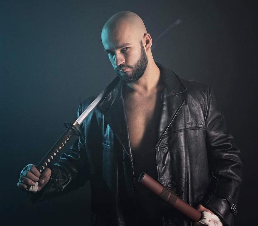 Yamato Zaharia face toup celor mai frumoase vedete din showbiz-ul românesc. (sursă - social media).