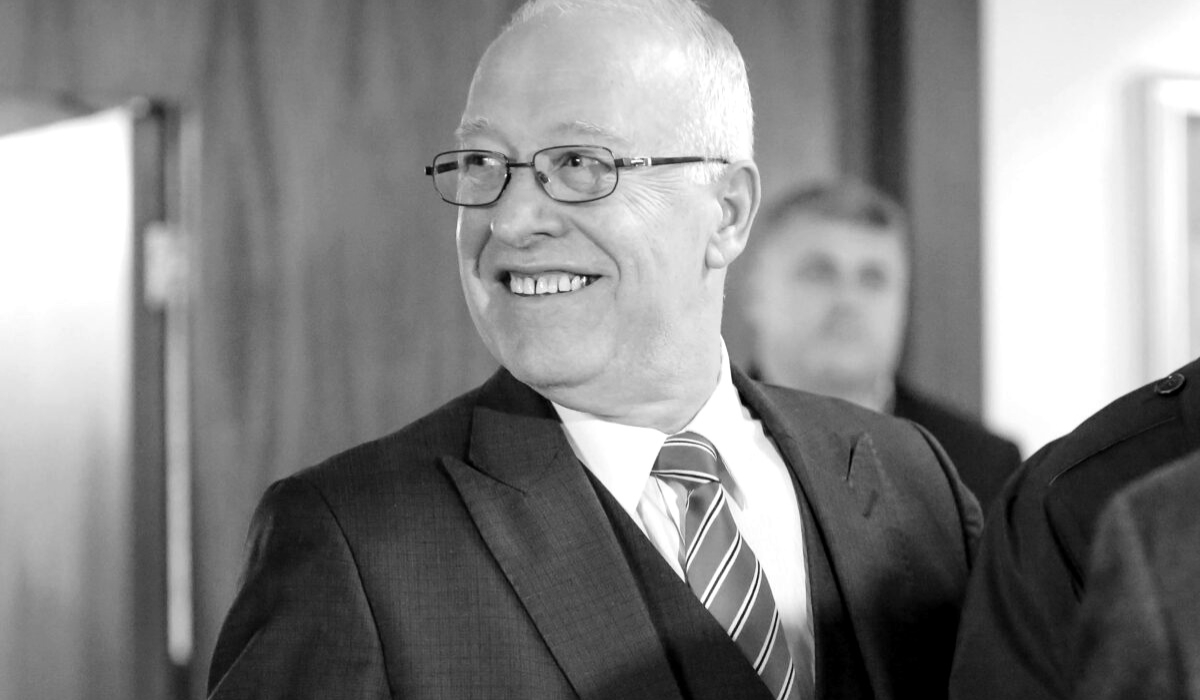 Imagine Stire Doliu în sport! Un apropiat al lui Mircea Lucescu a murit. A fost, pe rând, la Dinamo și Rapid | 2review.ro