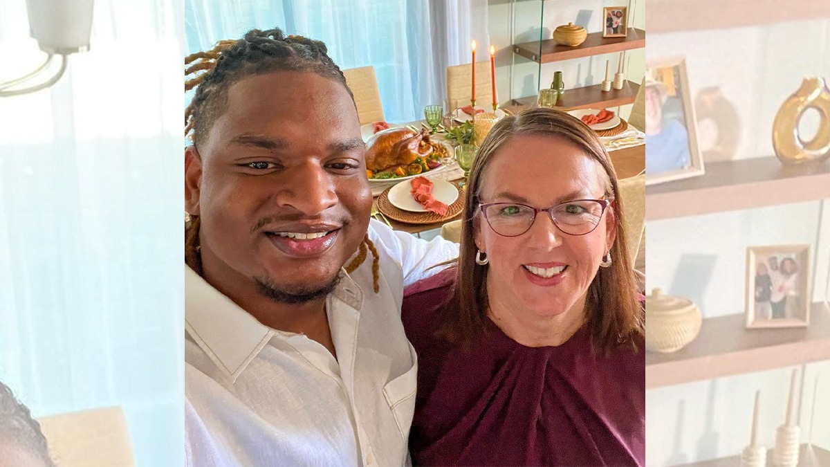 Imagine Stire O bunică a trimis un mesaj accidental unui tânăr, în urmă cu 8 ani. Ce se întâmplă în fiecare an, de atunci | 2review.ro