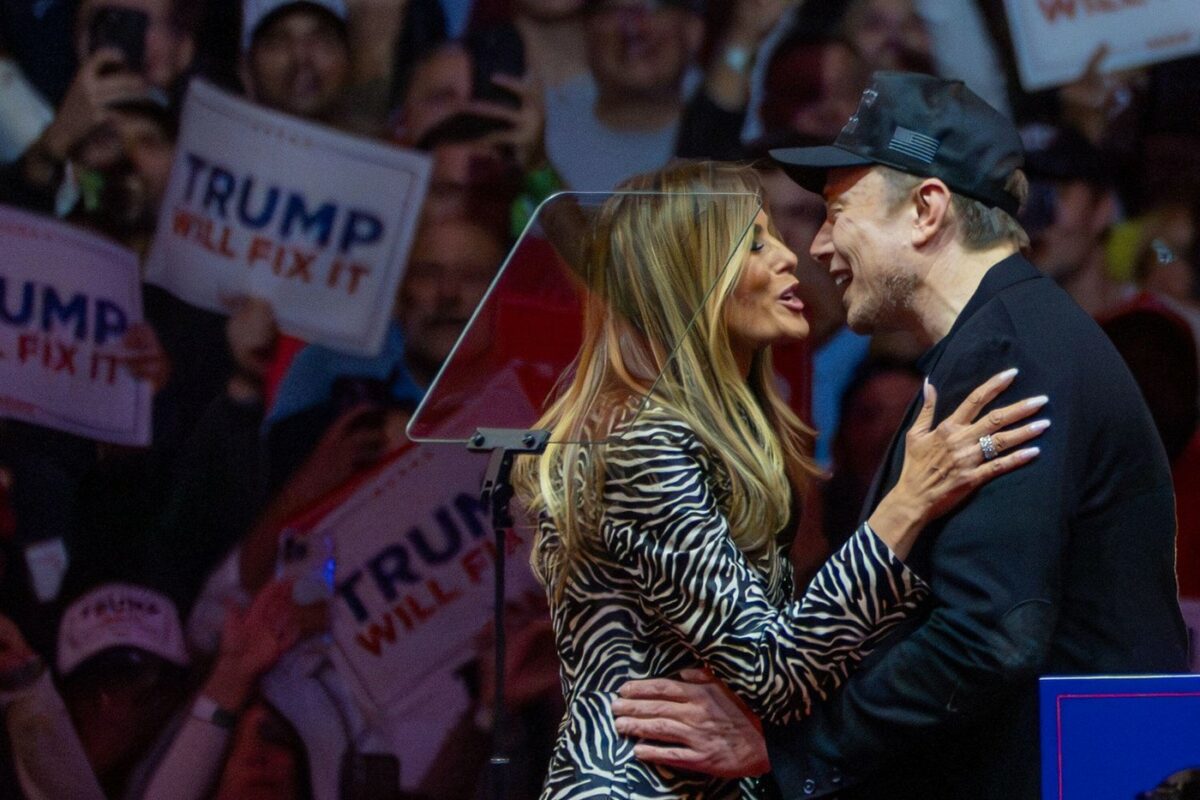Imagine Stire Ce relație este între Melania Trump și Elon Musk? Apropiații nu o văd cu ochi buni | 2review.ro