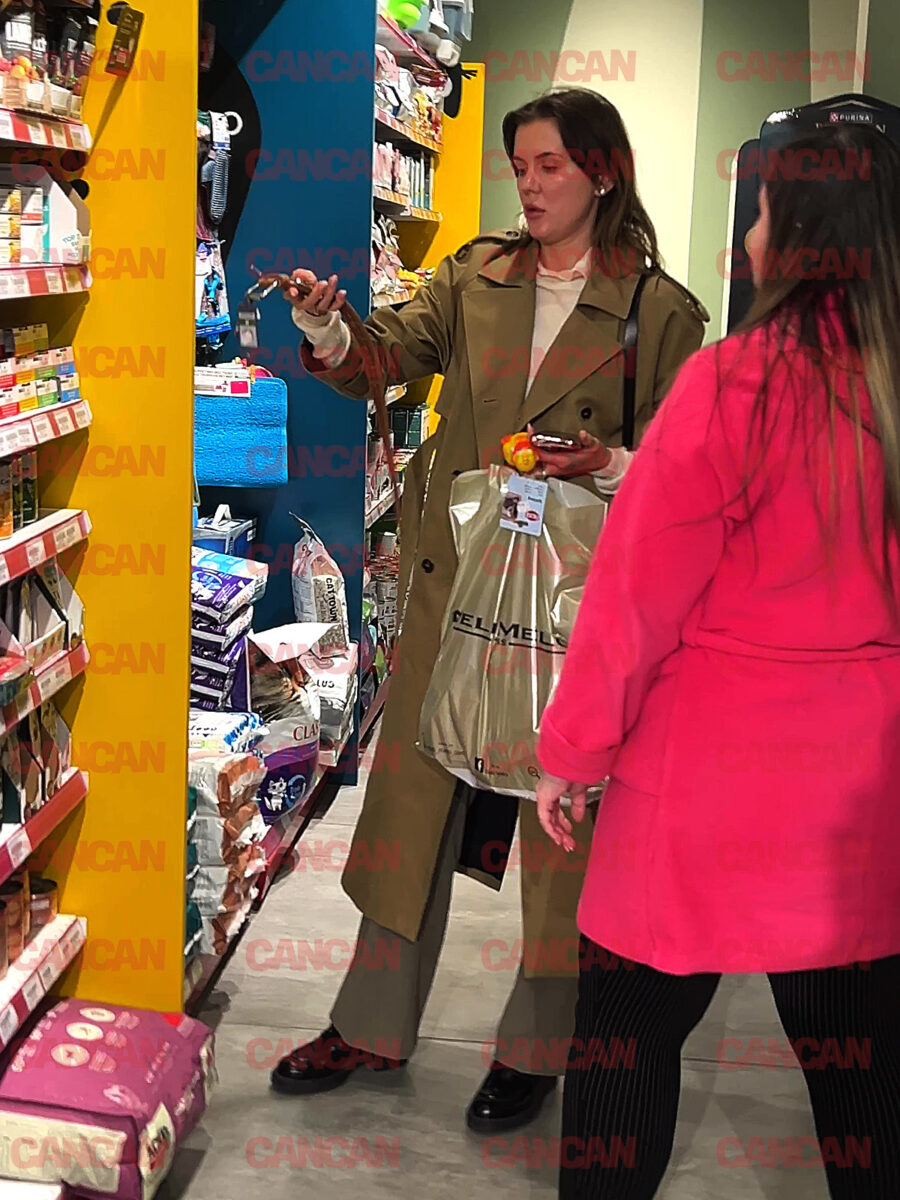 Fosta asistentă tv a cumpărat un cadou și pentru patrupedul familiei