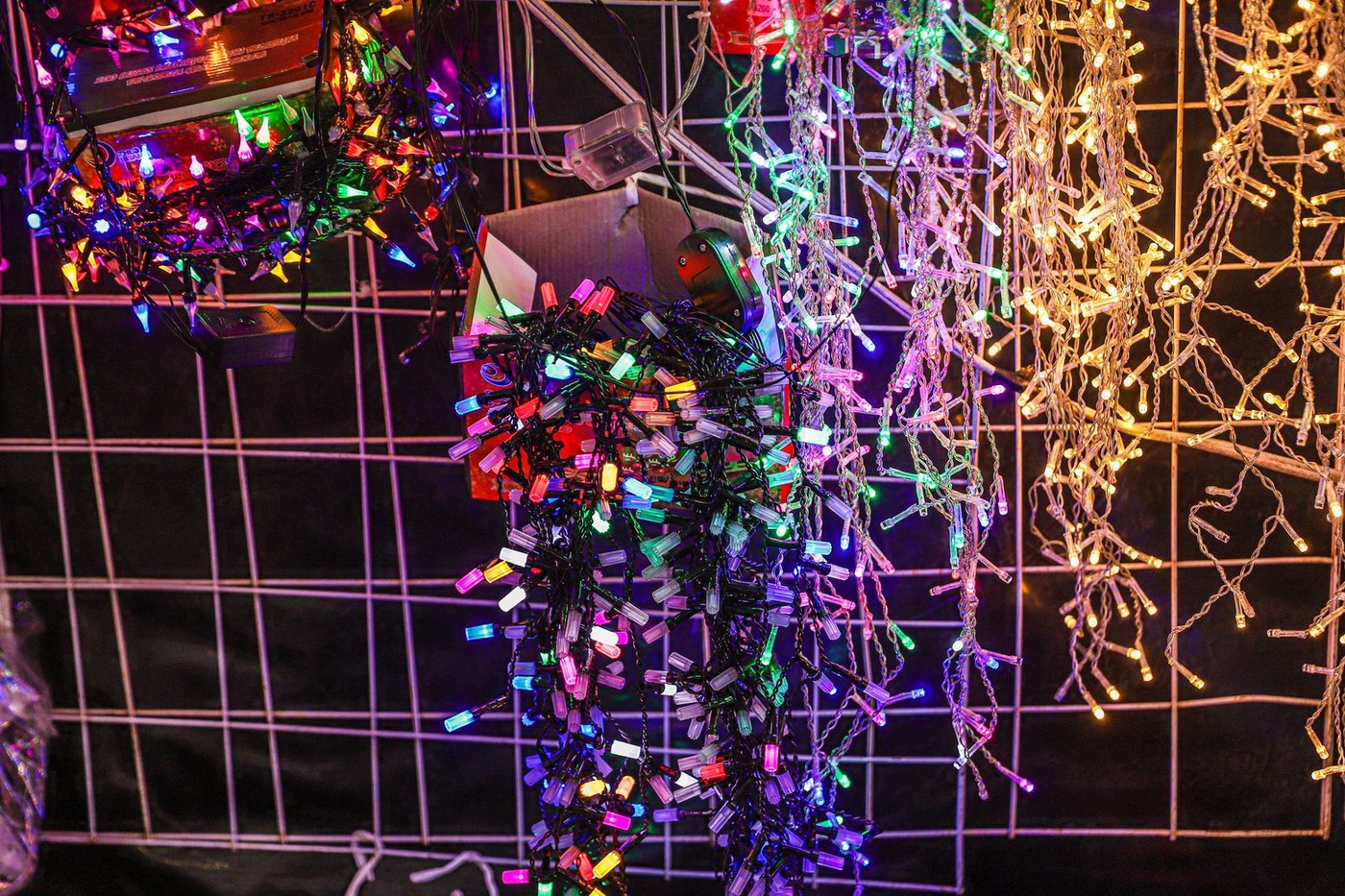 ”Se pot transforma în adevărate torțe”