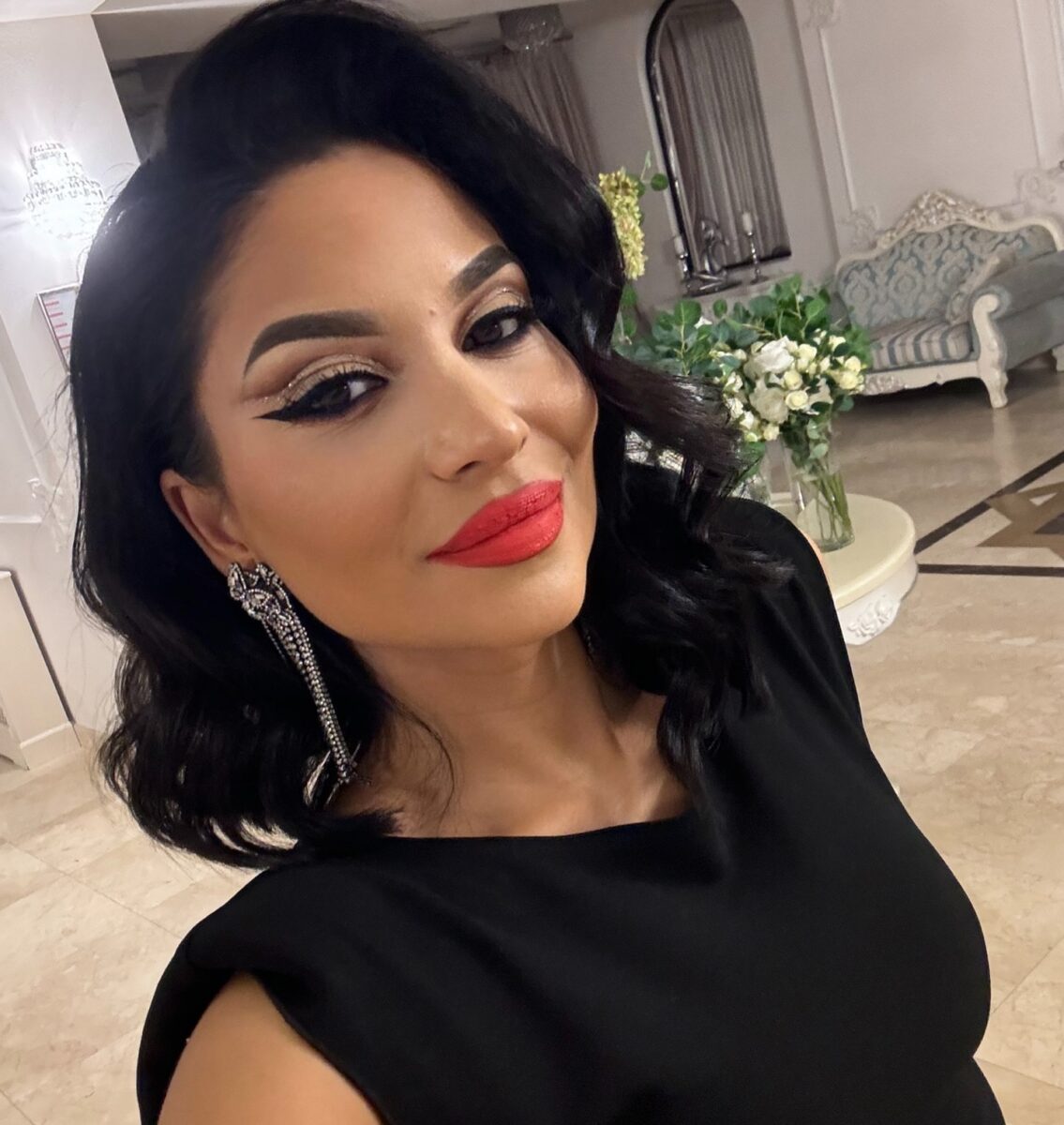 Ameri Nasrin revine la Antena Stars în locul Nataliei Mateuț