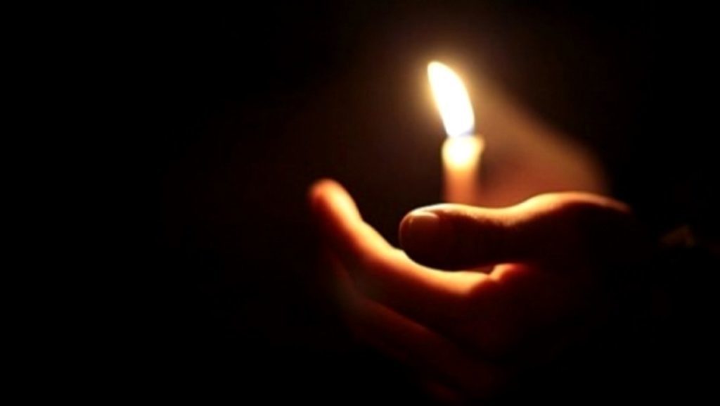 ”Prezența ei putea lumina orice cameră”