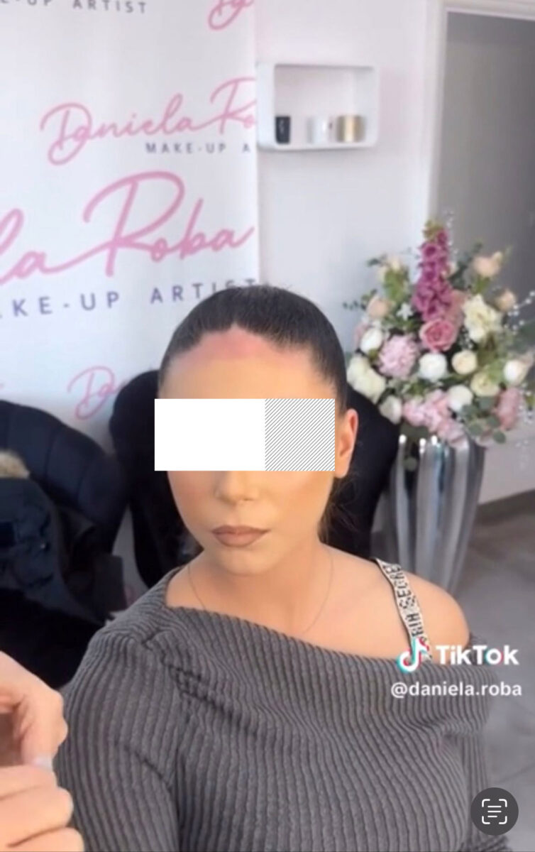 Clienta Danei Roba a răbufnit după ce a fost epilată în frunte de make-up artistă