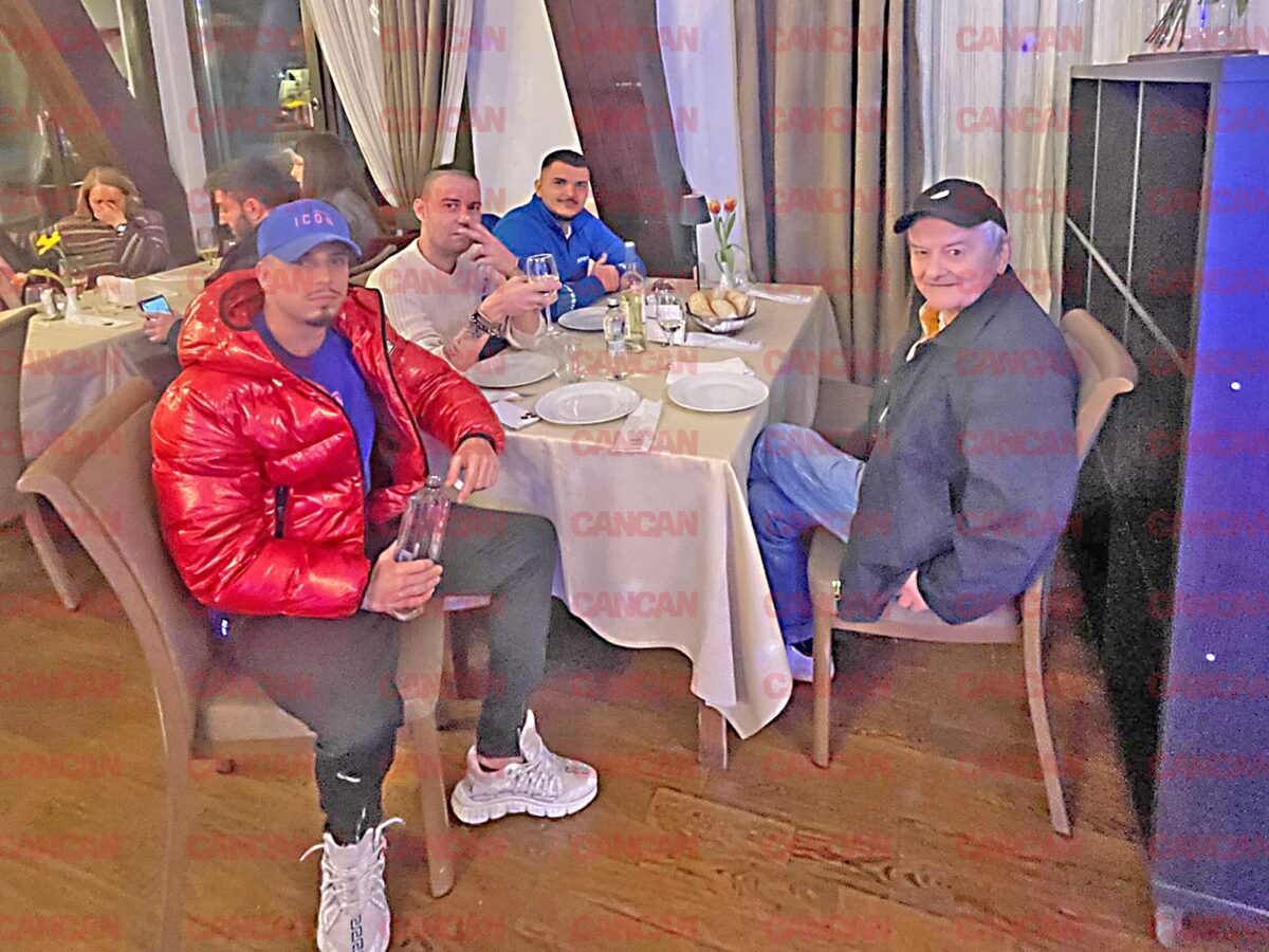 Irinel Columbeanu a ieșit la restaurant cu prietenii.