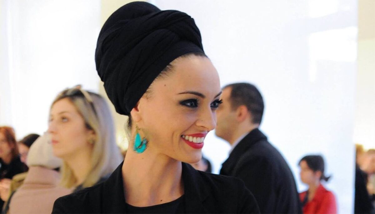 Motivul pentru care Cosmina Păsărin poartă mereu un batic pe cap. De ce boală incurabilă suferă
