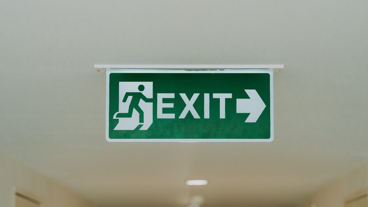 Planul Roșu a fost activat într-un LIDL! Peste 50 de persoane au fost evacuate de urgență