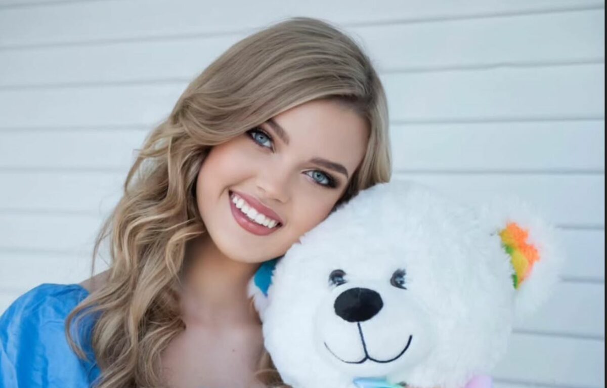O participantă la Miss Teen USA a murit într-un accident de mașină. Acum, mama ei face o dezvăluire tulburătoare