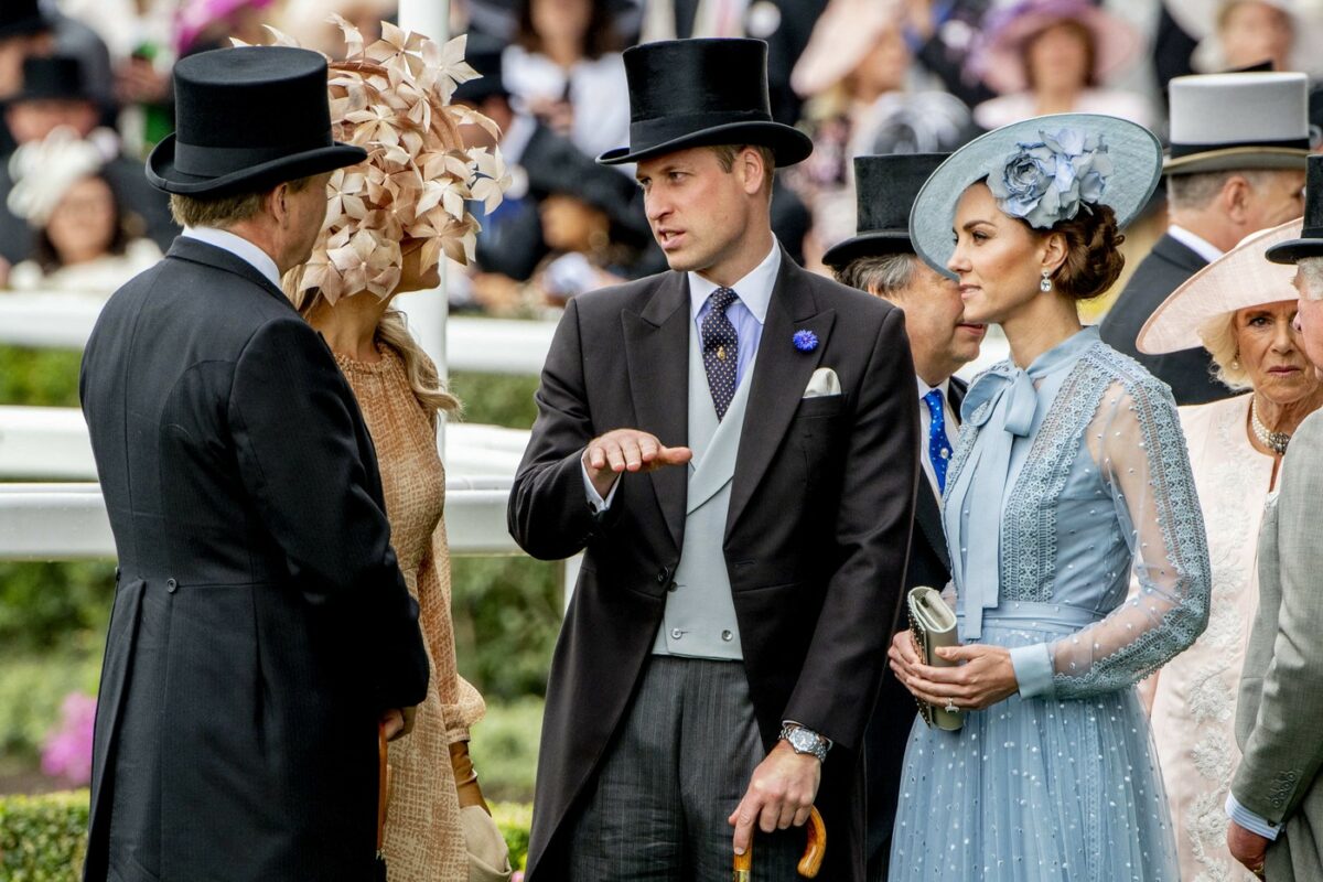 Prințul William și Kate Middleton se pregătesc să îi ia locul Regelui Charles și al Camillei. Primul pas făcut
