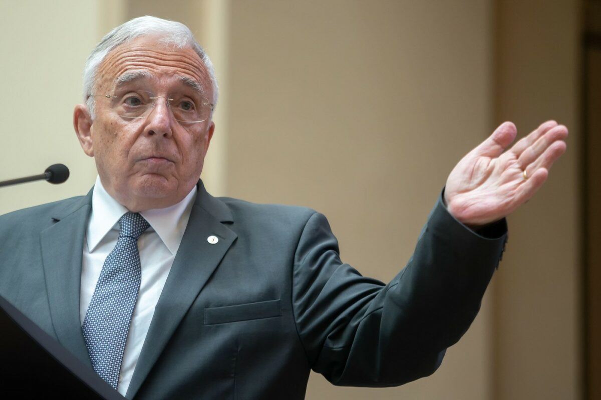 Noi taxe pentru români! Avertismentul lui Mugur Isărescu