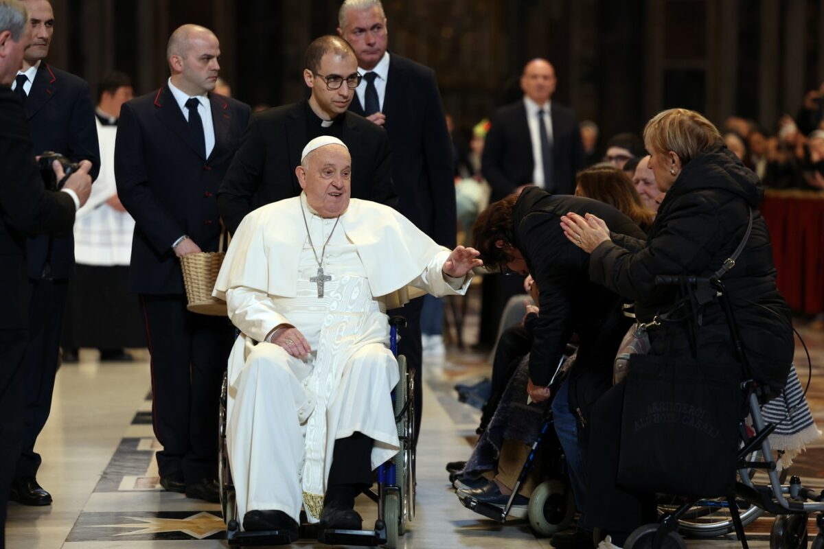 Papa Francisc, mesaj de pe patul de spital! „În ultimele zile am…”