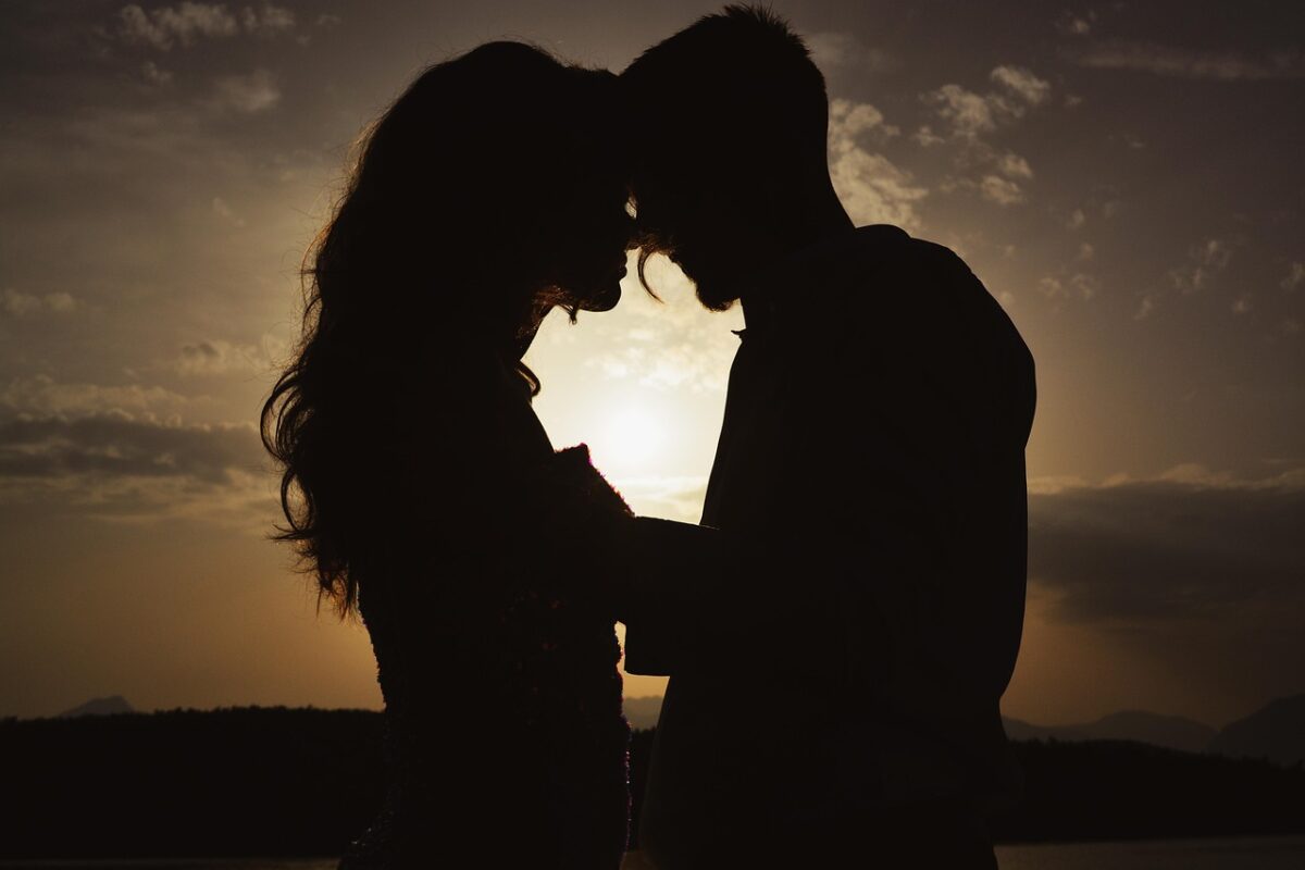 Mesaje de Ziua Îndrăgostiților. Ce să îi urezi jumătății tale mult iubite de Valentine’s Day