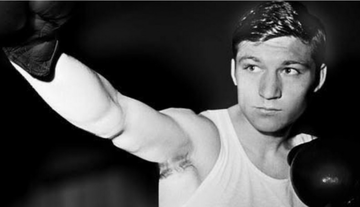 Imagine Stire Un nou deces în sportul românesc! Unul dintre cei mai cunoscuți pugiliști din România a murit | 2review.ro