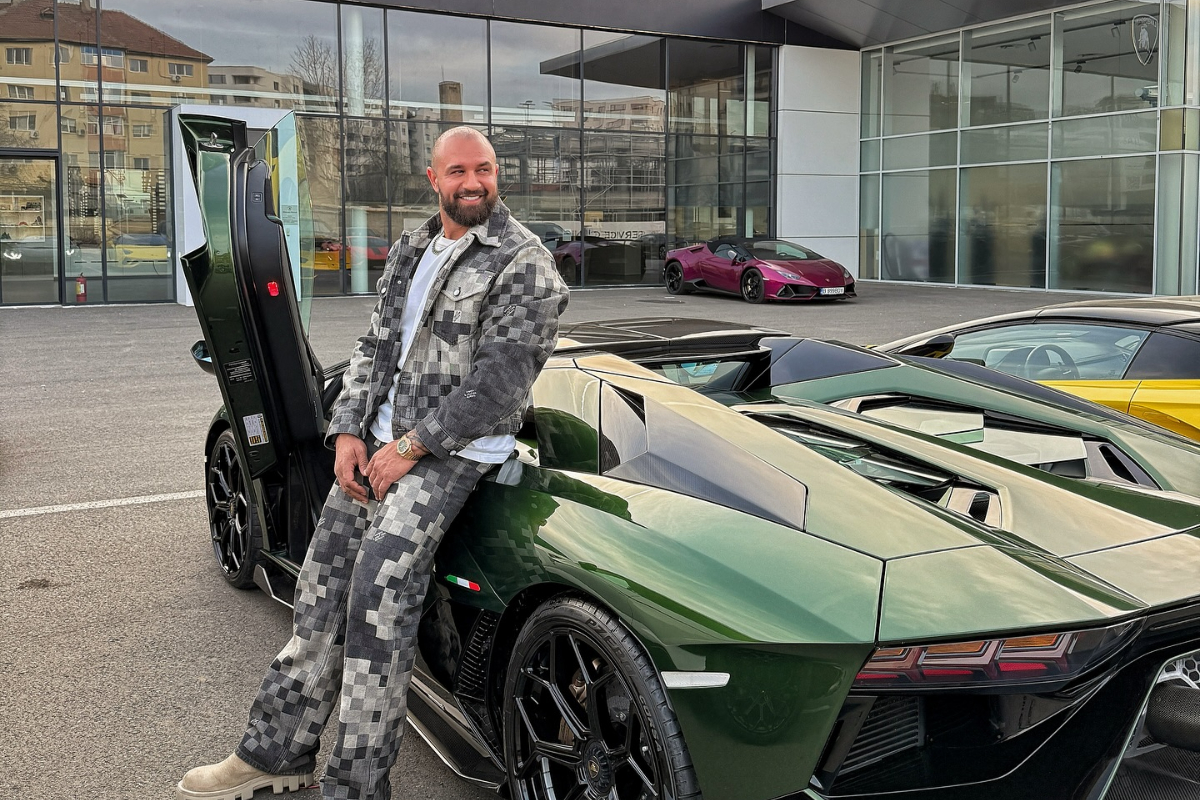 Alex Bodi, oprit de Poliție în trafic! Musculosul a răbufnit după ce a fost testat cu aparatul etilotest: ”Eu nici nu beau și nici nu sunt cu alea-alea”