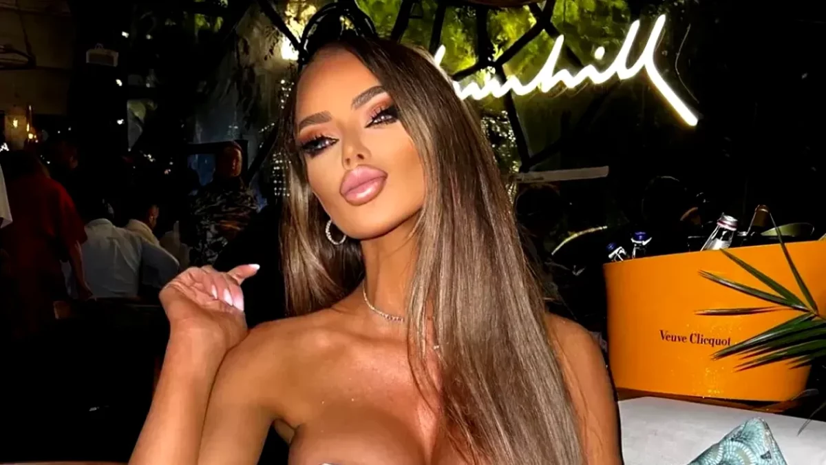 Un altfel de înfrumusețare! Bianca Drăgușanu a mers iar la estetician! A ales să își scoată…