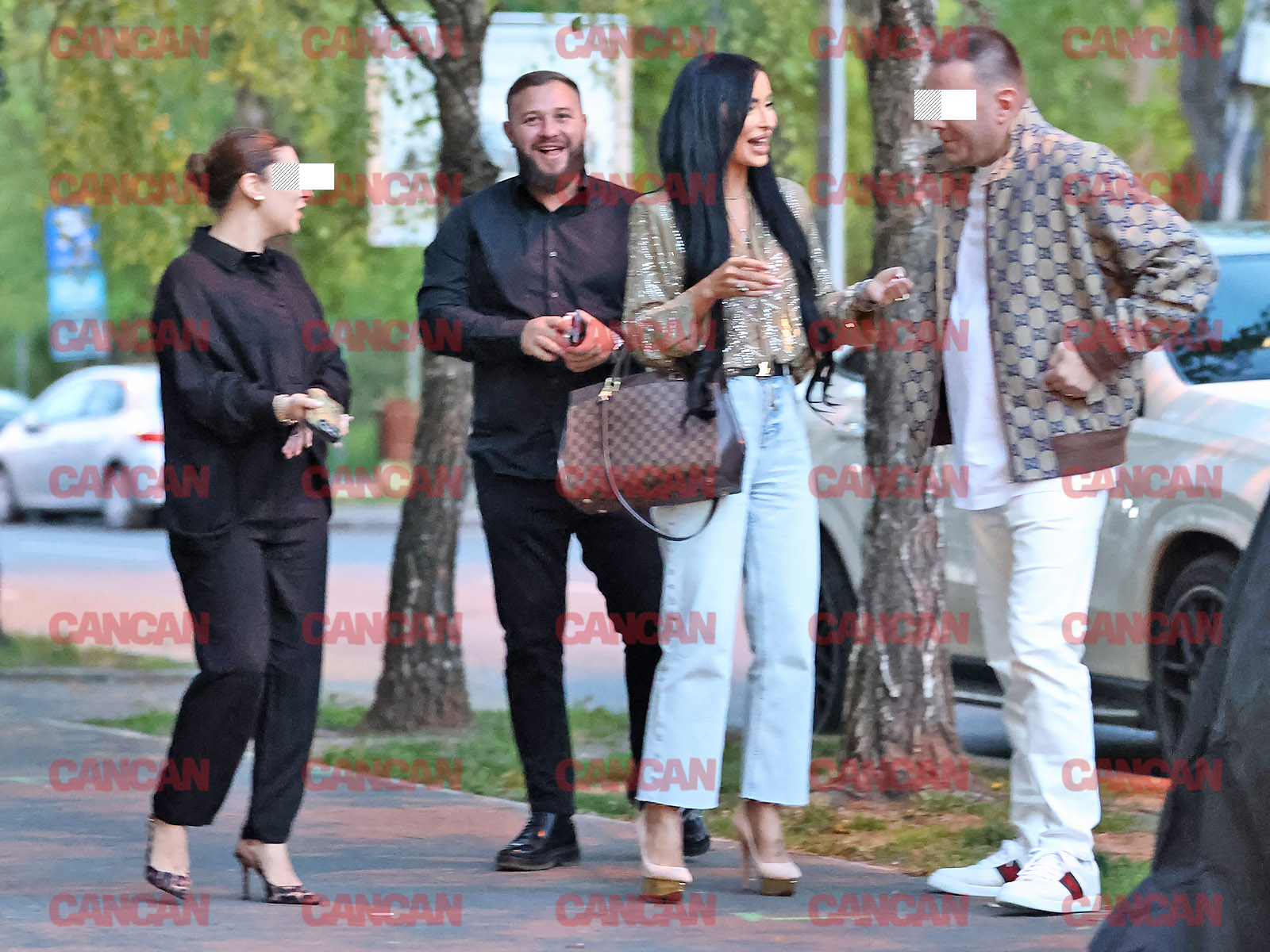 Andrei Neacșu și iubita merg la restaurant