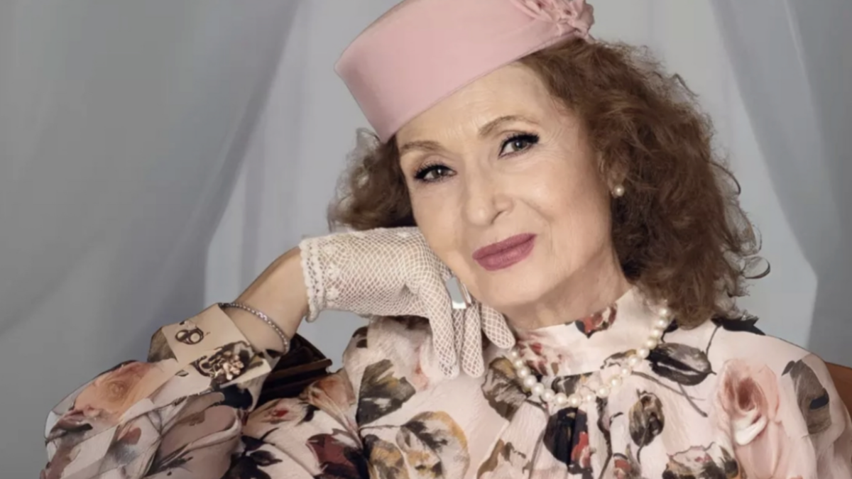 Angela Similea, în doliu! Anunțul morții a fost făcut de cântăreață Angela Similea, în doliu! Anunțul morții a fost făcut de cântăreață