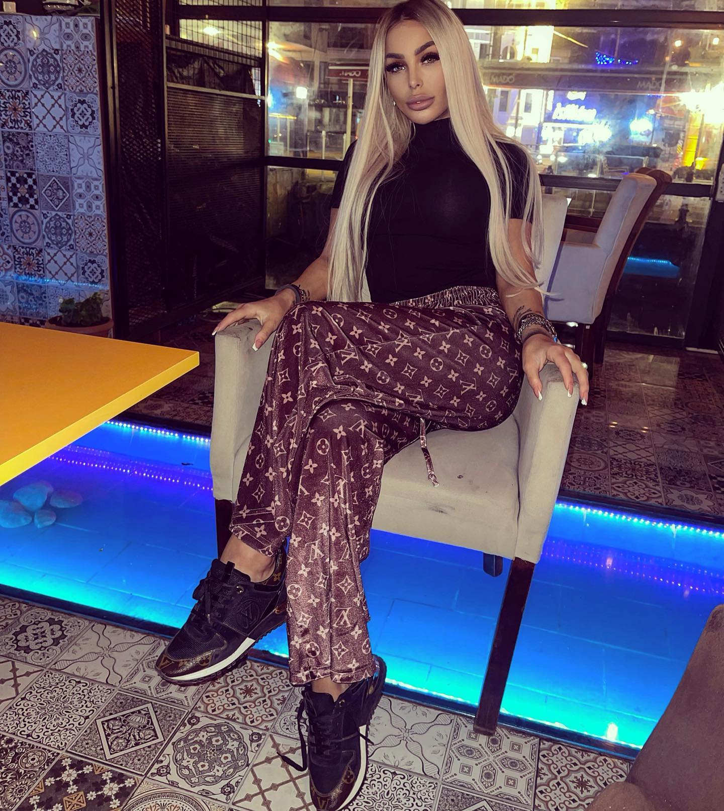 Dezamăgită în iubire, Iasmina Halas își găsește refugiul în Dumnezeu