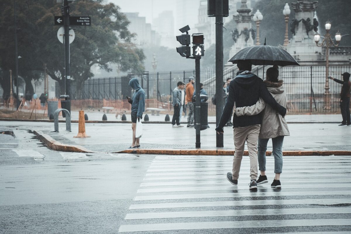 Un nou avertisment ANM de ploi, grindină şi vijelii! Cât va dura urgia din România și ce județe sunt vizate