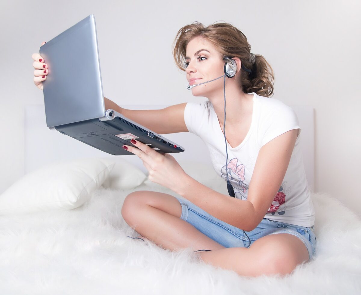 Imagine Stire Dispar încărcătoarele clasice. Ce măsuri noi intră în vigoare din 28 aprilie | 2review.ro