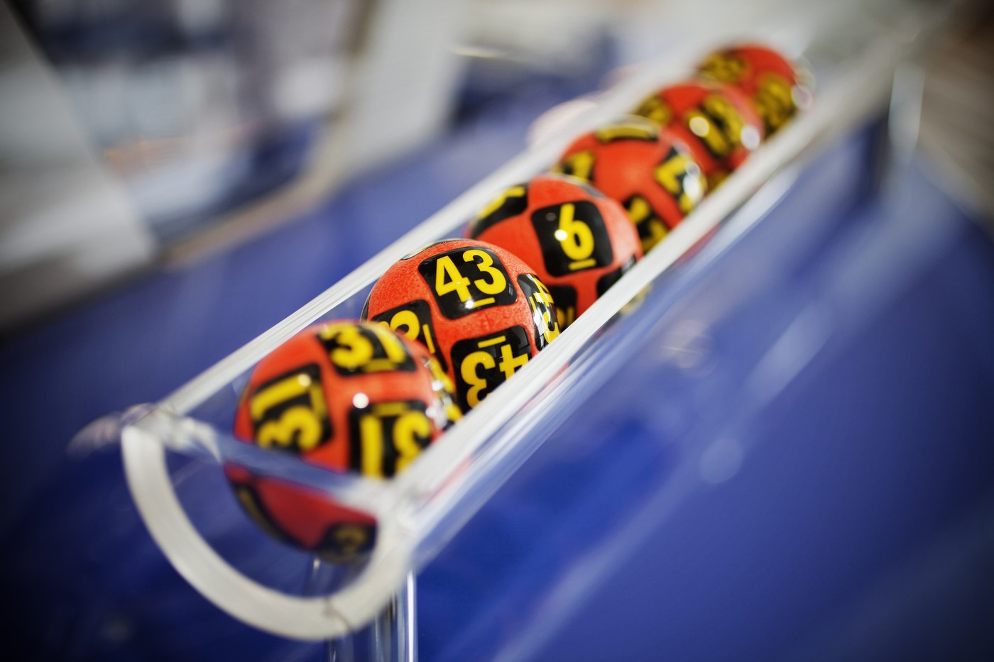 Premiile la Loto 6/49 și Noroc, câștigate în aceeași zi! Cei doi norocoși au obținut peste 4,4 milioane de euro