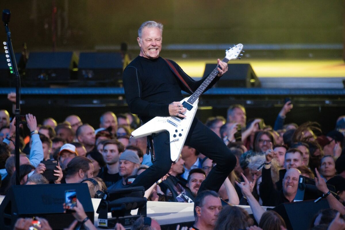 Imagine Stire Primele imagini de la concertul Metallica, de pe Arena Națională. Mesaj special pentru fanii din România | 2review.ro