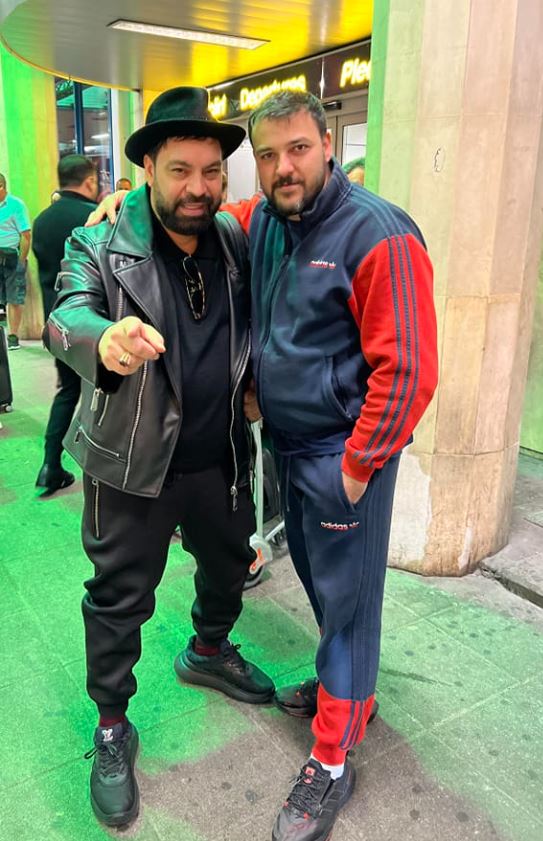 Florin Salam , alături de fostul lui cumnat, fratele Fănicăi, Florin Albu