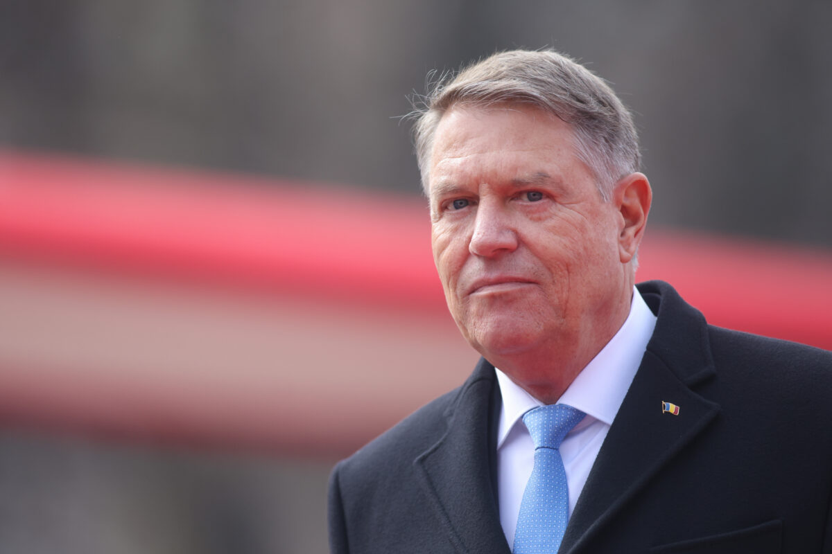Cum arată Krista, sora lui Klaus Iohannis? A fost publicată unica imagine cu ruda fostului președinte