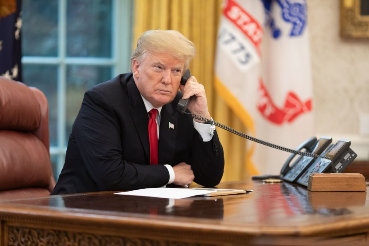 IREAL! Cine l-a influențat pe Donald Trump să bombardeze Iranul. La ce s-a uitat președintele SUA înainte de decizie