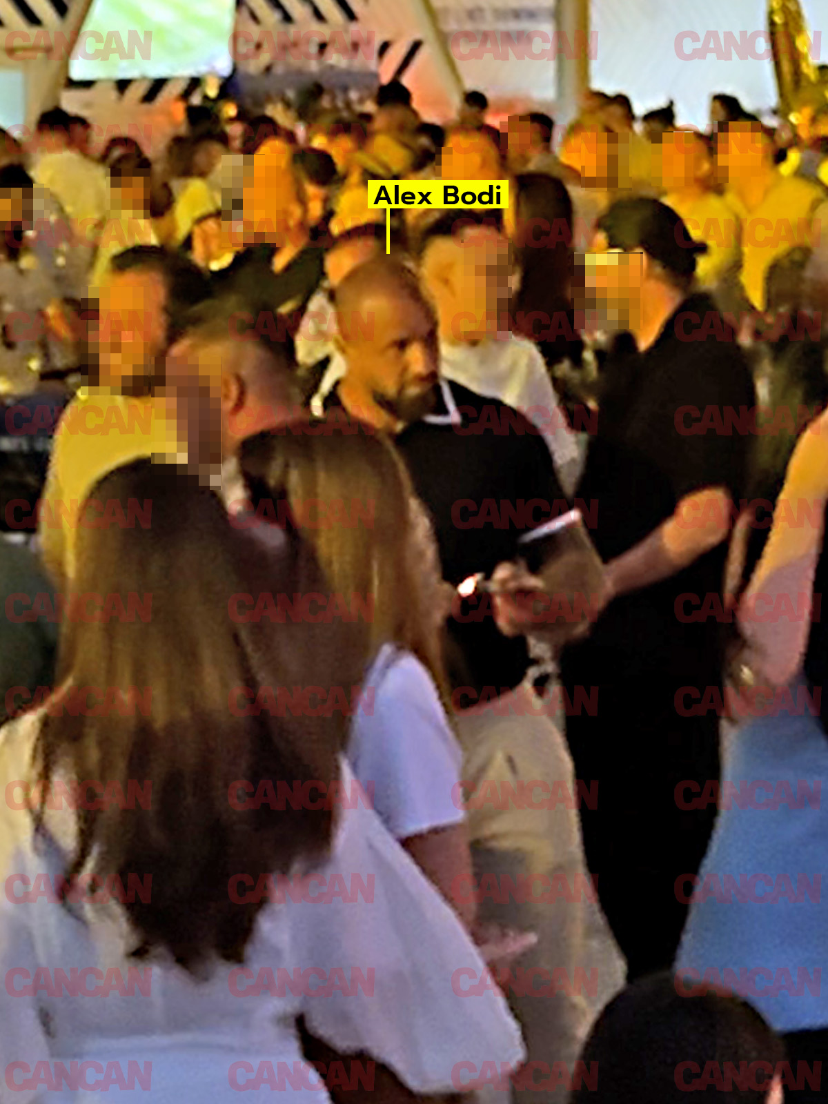 Alex Bodi, îngândurat, la cub, după cearta cu Ancuța.