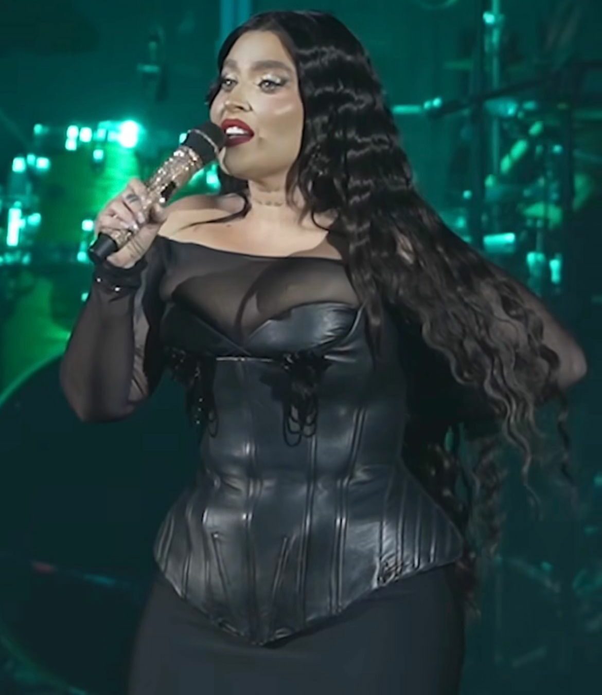 Oana Radu a pățit-o grav la un eveniment! Colegii i-au făcut-o