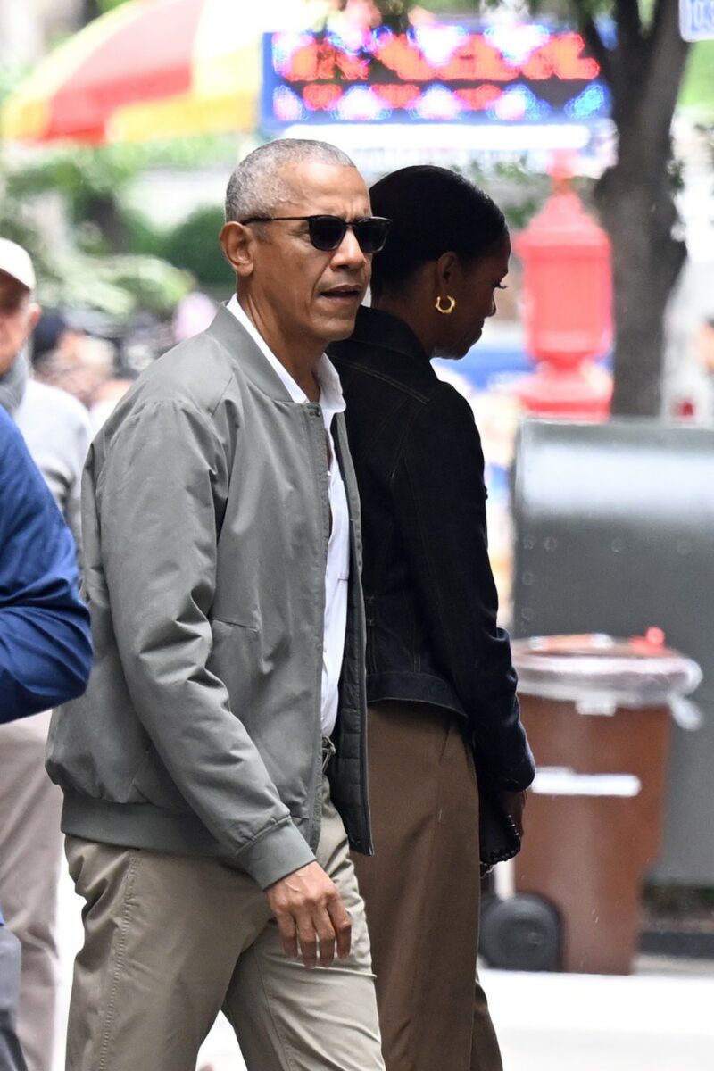 De ce Michelle și Barack Obama nu mai apar în public. Ce spun despre zvonurile unui divorț secret