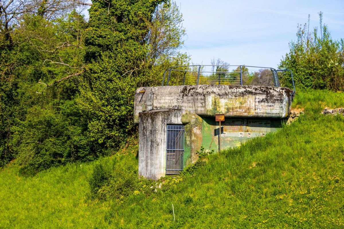 Imagine Stire Țara europeană care se pregătește de RĂZBOI! Autoritățile au început deja modernizarea buncărelor | 2review.ro