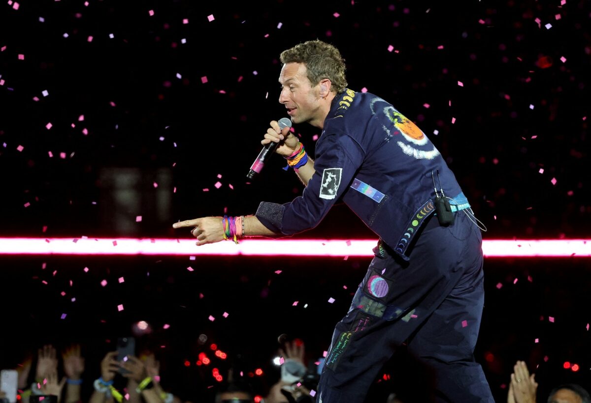 Anunțul făcut de Coldplay, după ce CEO-ul unei mari companii a fost surprins cu amanta la concertul trupei