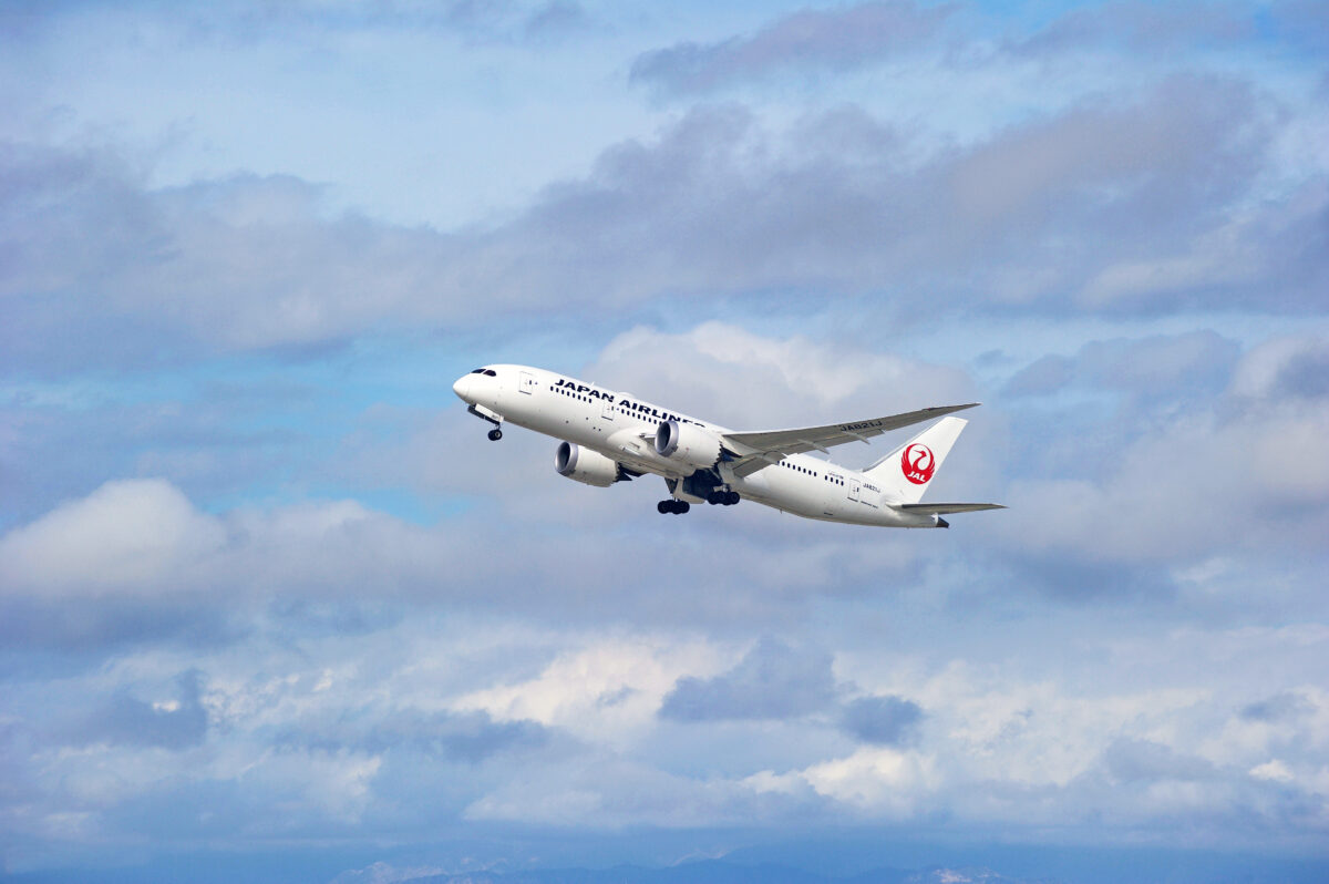 Un Boeing 737 a căzut în gol 7.000 de metri. Pasagerii au transmis mesaje de ADIO