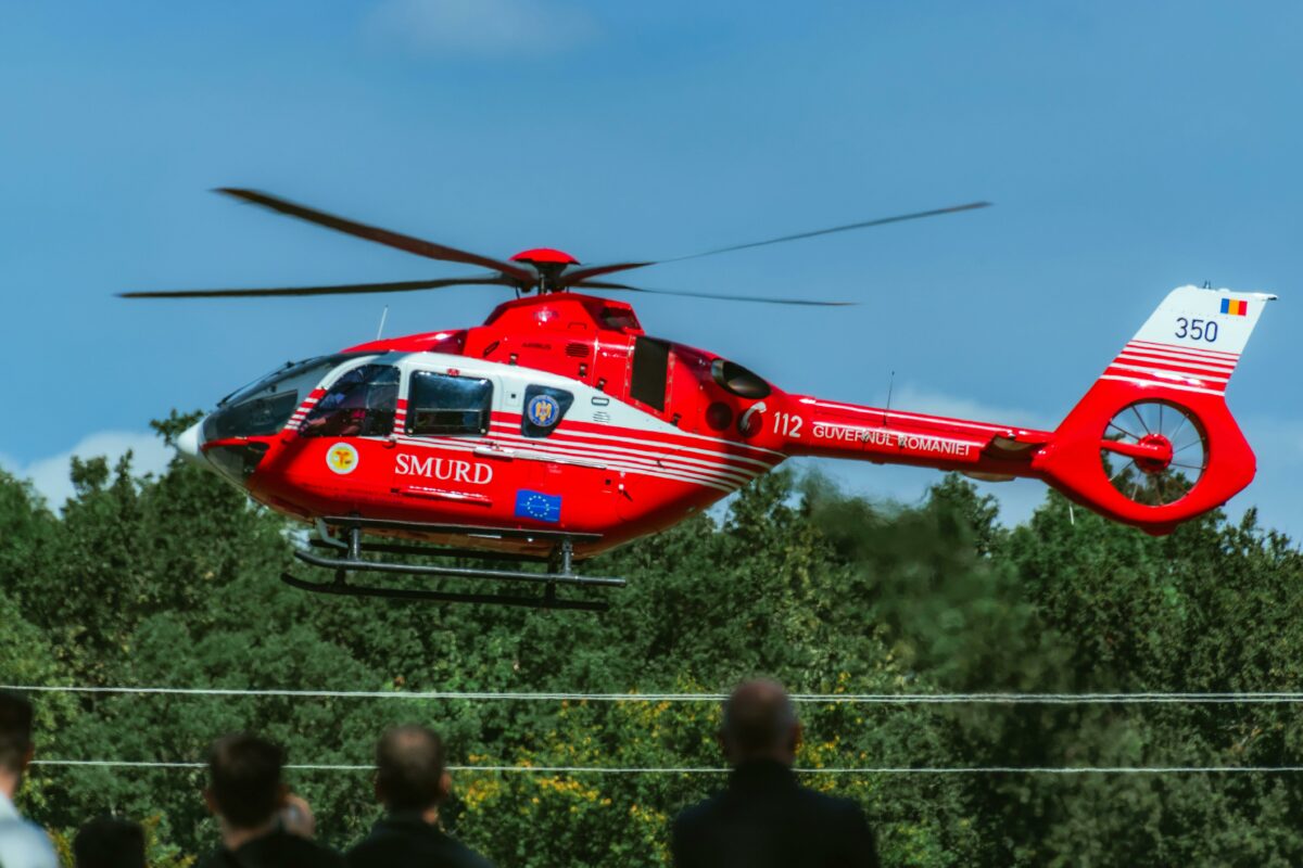 Accident cumplit în Bistrița-Năsăud. O fetiță de 10 ani, spulberată de un motociclist: a fost chemat elicopterul SMURD