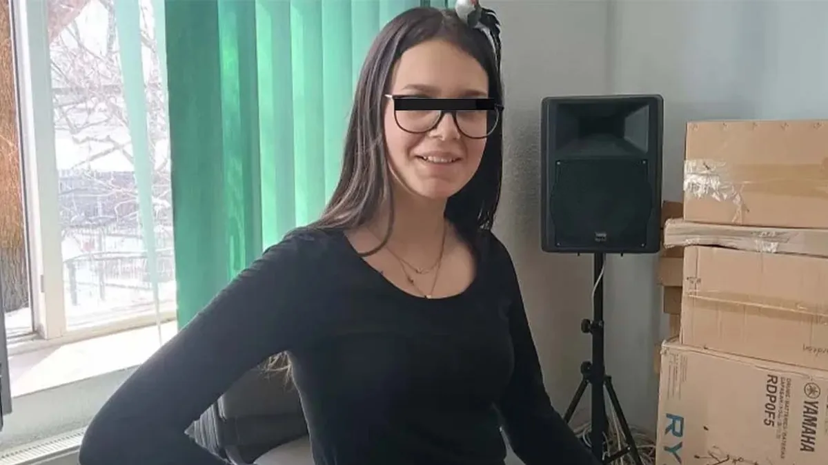 Ea este Denisa, adolescenta de 15 ani care a murit după ce a fost lovită de tren în Bacău. Dezvăluiri tulburătoare: ”S-a pus în mijlocul căii ferate și…”