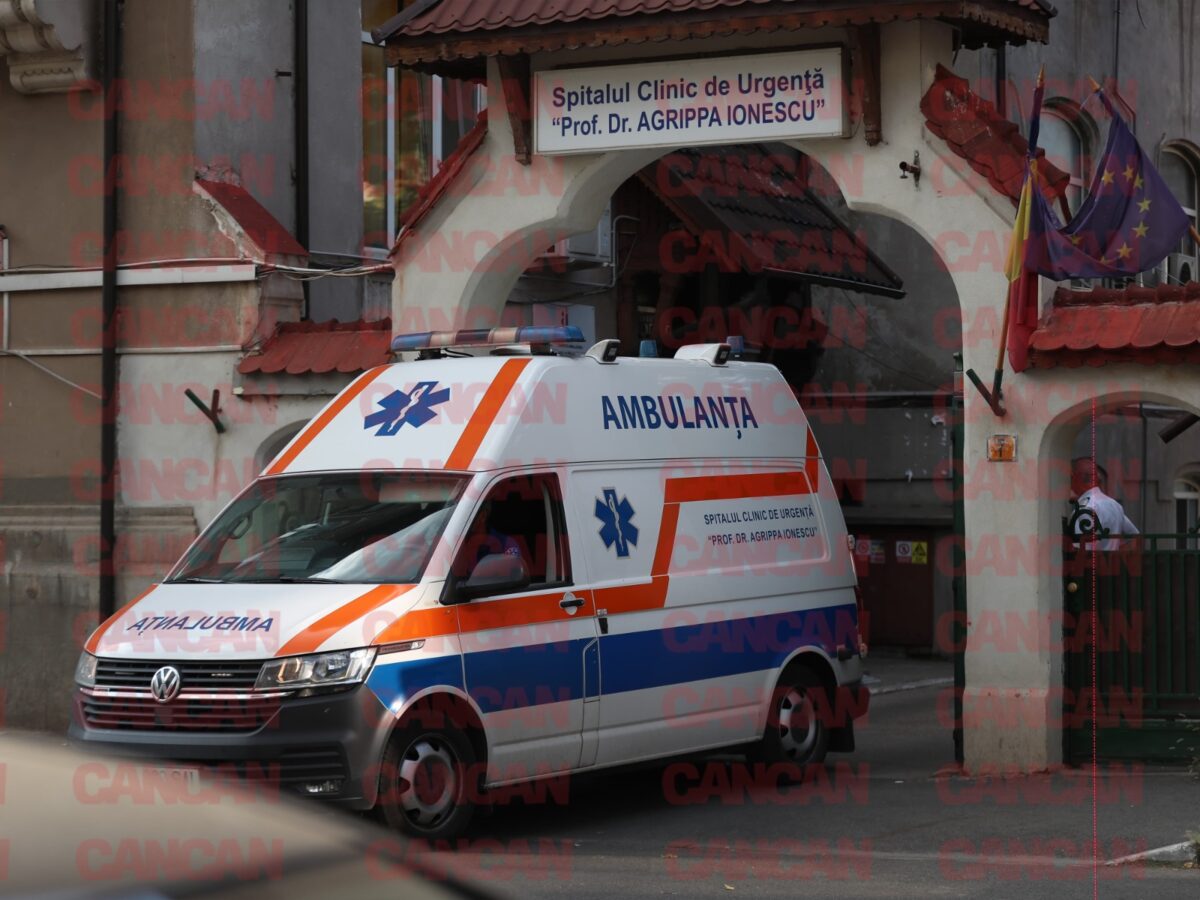 Ce se întâmplă acum în fața spitalului unde a murit Ion Iliescu EXCLUSIV