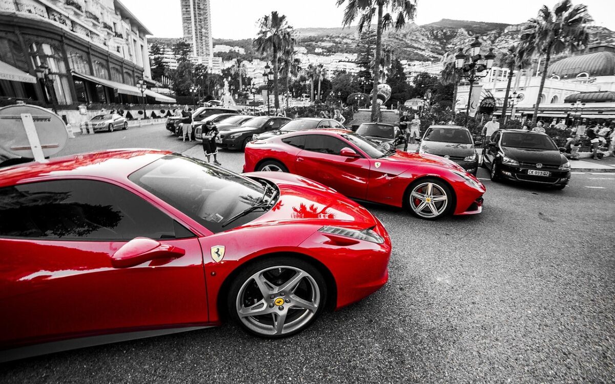 (P) Cum se distrează celebritățile în cunoscutul Monte Carlo?