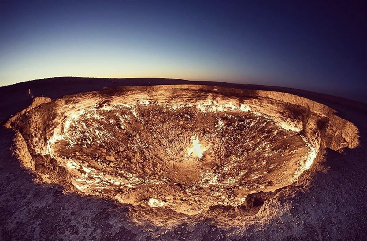 Imagine Stire „Poarta către Iad” din deşertul Karakum se închide de către autorități. Care e motivul | 2review.ro