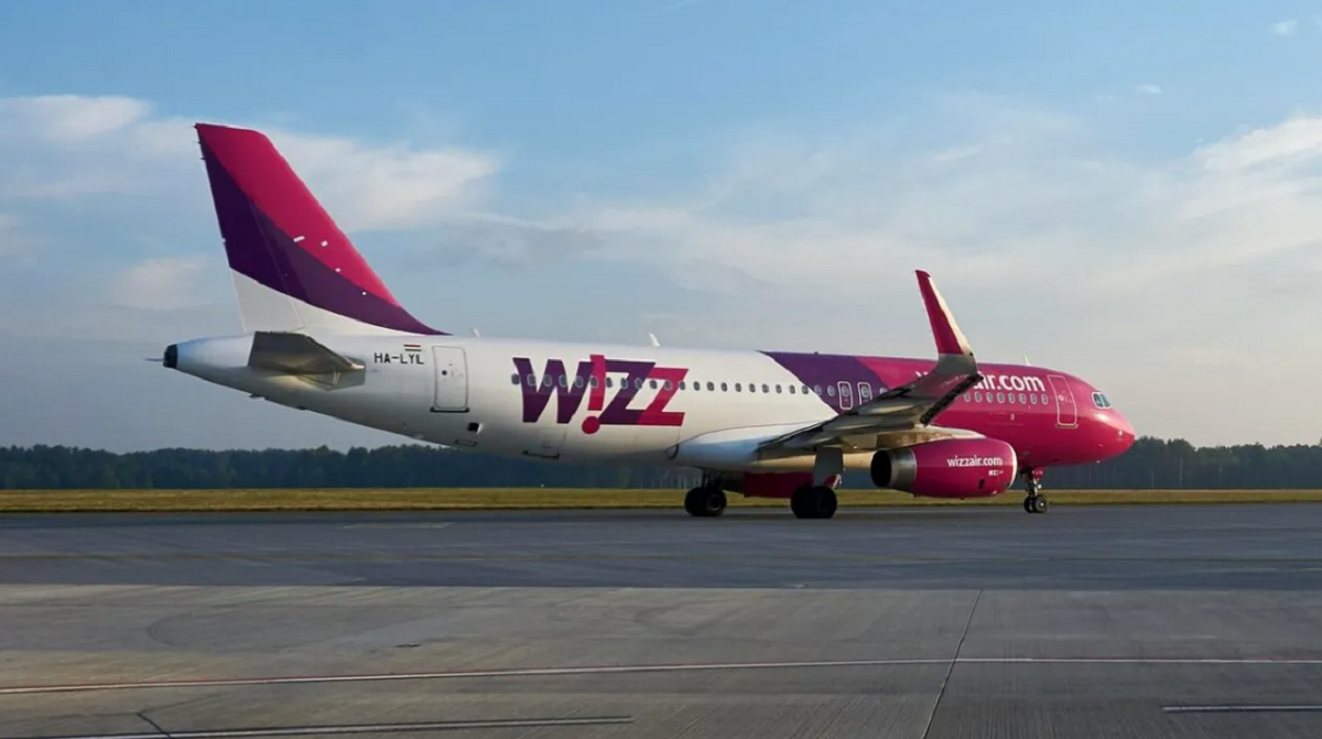 Panică totală la bordul unui avion Wizz Air care venea din Spania! Pasagerii s-au temut de ce e mai rău