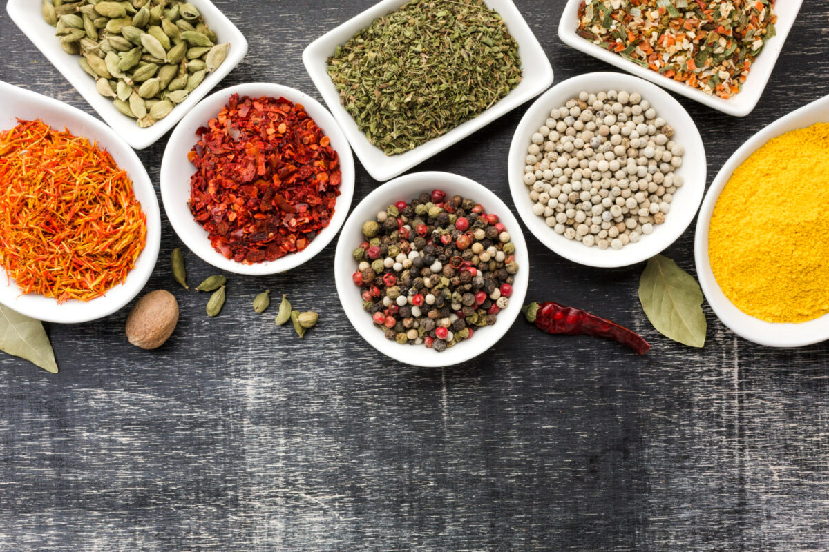 ALERTĂ alimentară! Un condiment iubit de români a fost retras de pe rafturile magazinelor