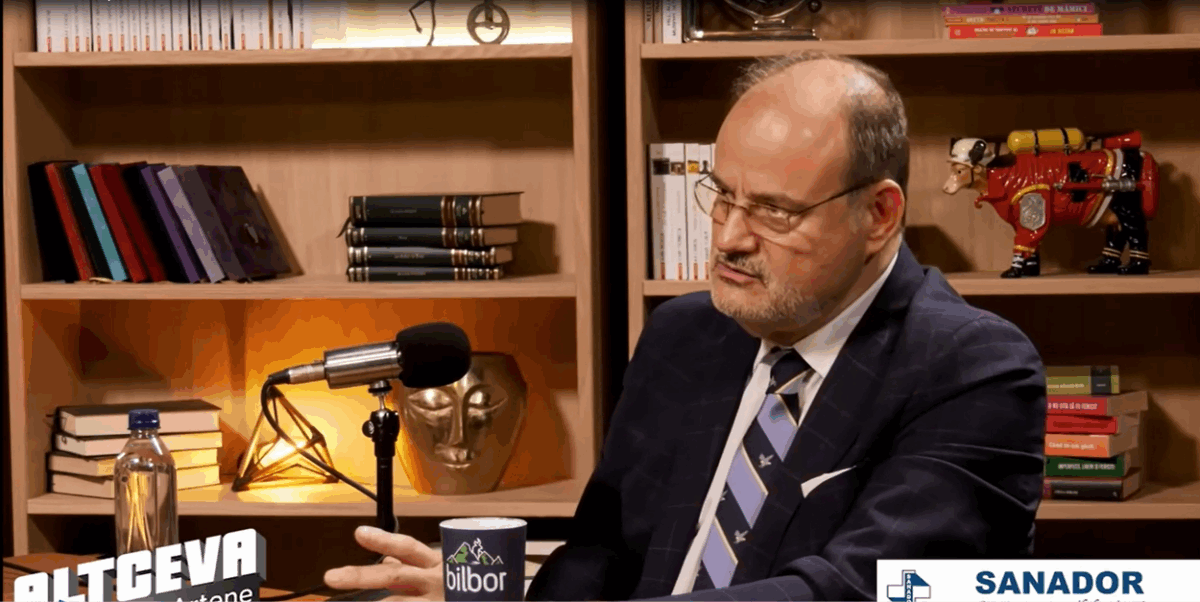 Imagine Stire Dr. Horațiu Moldovan, despre viitorul transplanturilor de inimă: cord artificial sau inimă de porc? Dezvăluiri la ALTCEVA cu Adrian Artene | 2review.ro