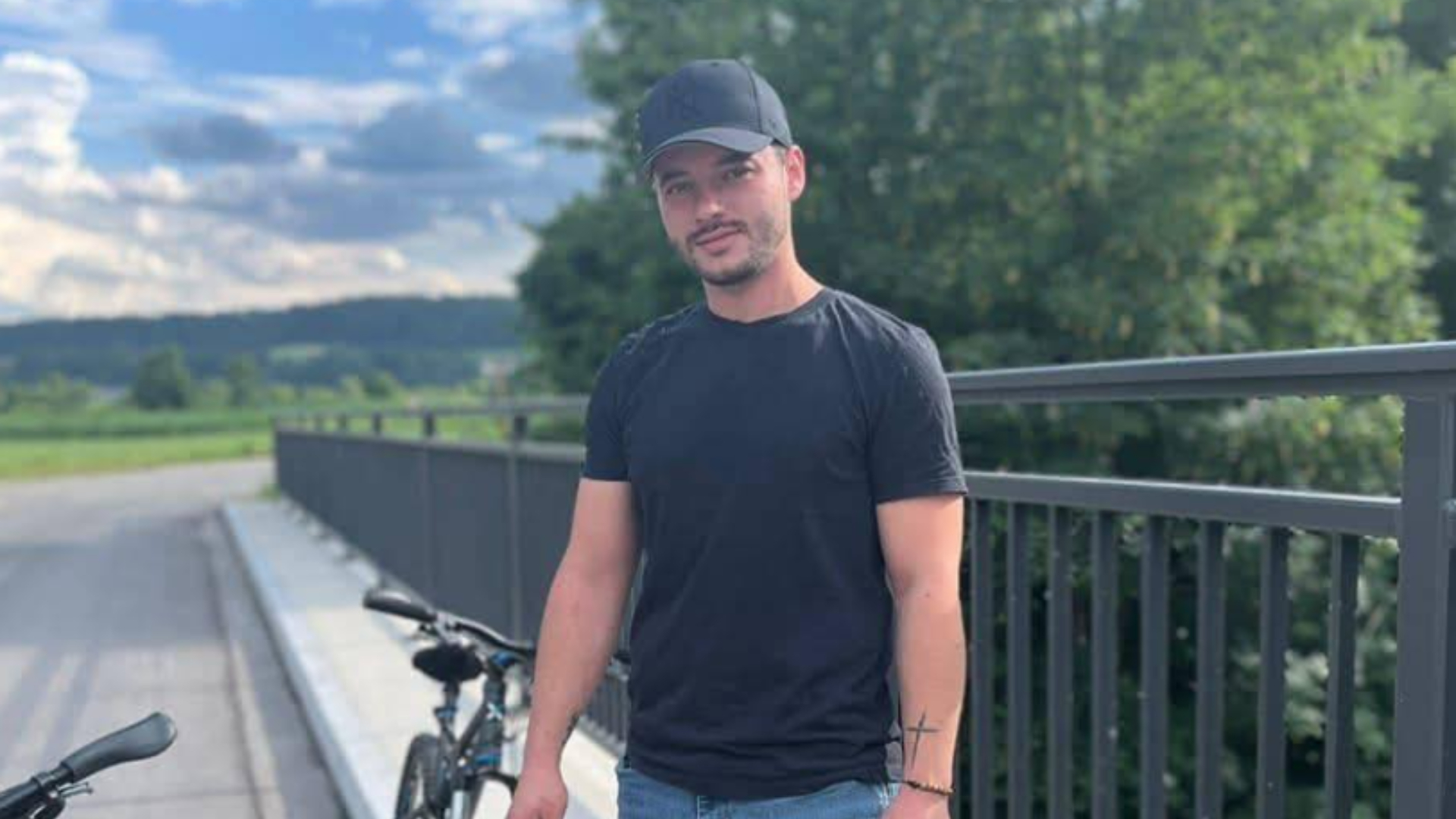 E alertă! Radu Florin din Vâlcea lucra în Bologna când a dispărut. Mama ...