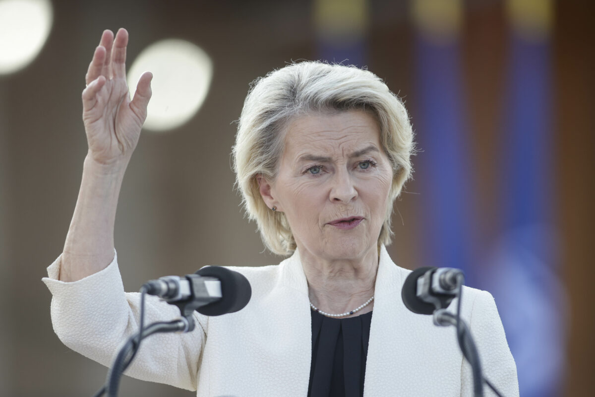 Ursula von der Leyen îi dă replica lui Donald Trump, după ce a atacat Europa + „Săptămâna care urmează va fi decisivă pentru Ucraina”
