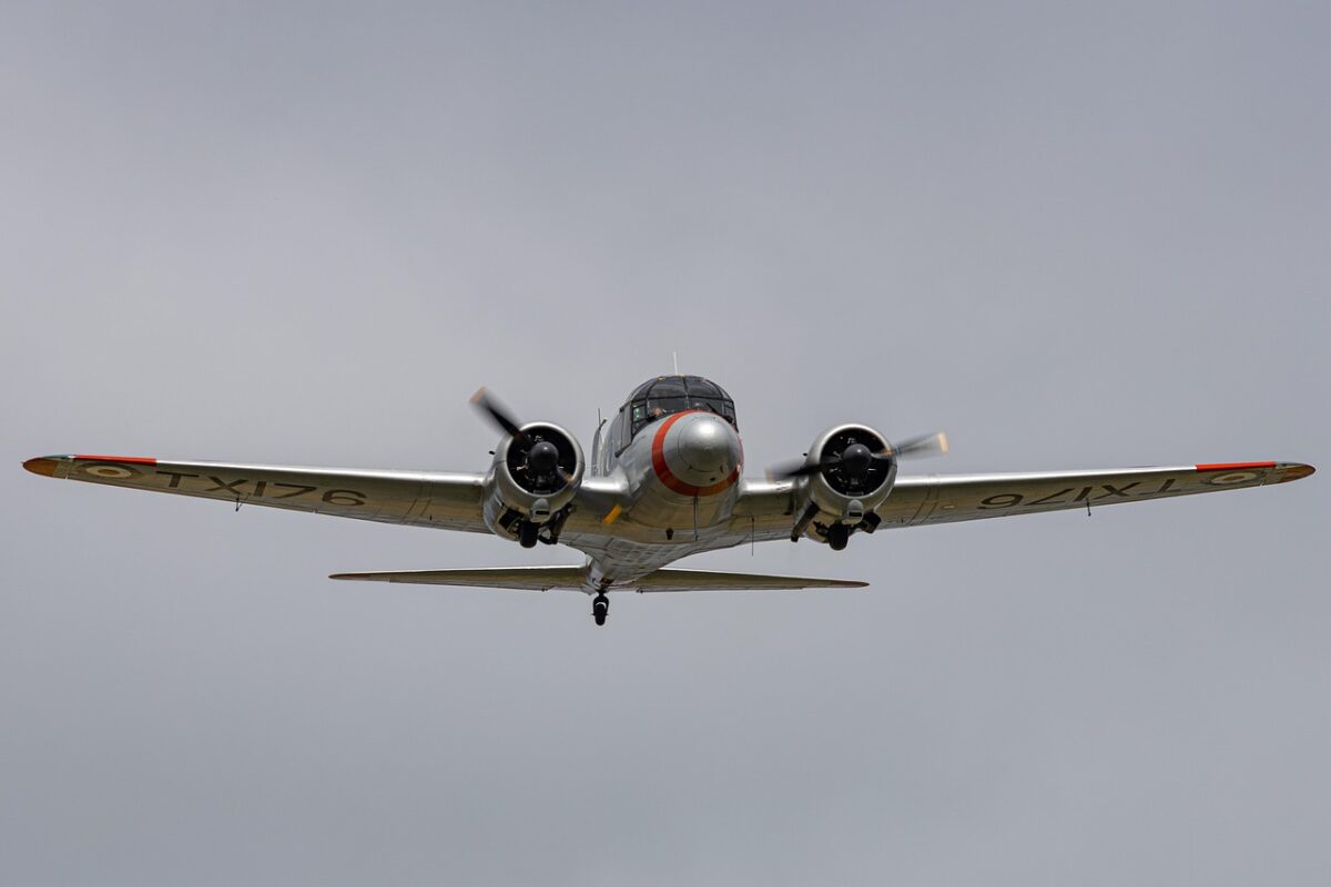 Vești de ULTIMA ORĂ de la spital despre consilierul AUR implicat în accidentul aviatic de la Iași. Familia se roagă pentru el