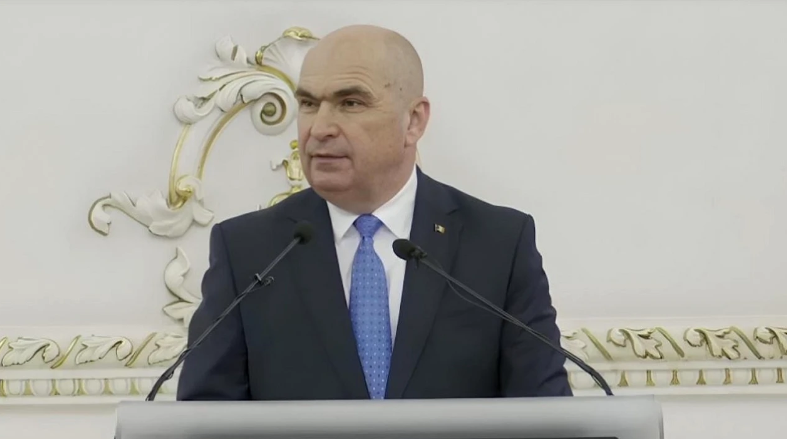 Ilie Bolojan a apărut în premieră alături de Ioana, la un eveniment oficial. Cum arată partenera premierului